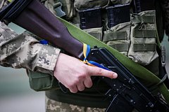 На Украине заявили о расходовании трети бюджета страны на выплаты бойцам ВСУ