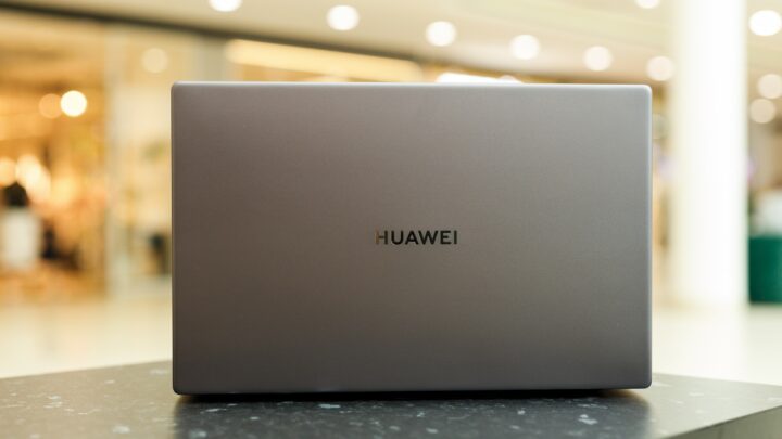 Мастерство инноваций: как работают умные видеоконференции в ноутбуках Huawei MateBook D